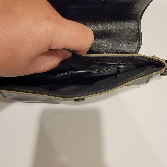 Guess handbag - Picture 5 of 8